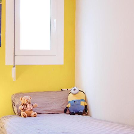 2 Bedroom Cozy Apartment In Blanes Exteriör bild